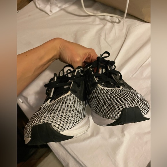 Puma Softfoam comfort insert sneakers - Picture 4 of 5